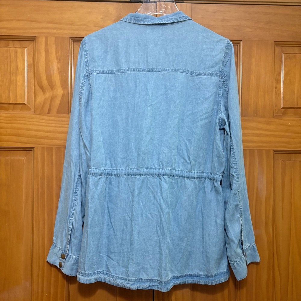 Mud Pie Light Blue Chambray Utility Jacket with Drawstring Size Medium NWT - Picture 3 of 12